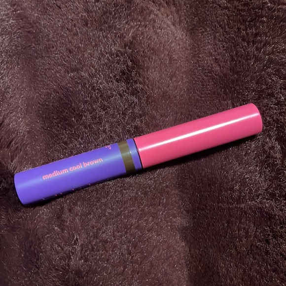 Tarte Busy Gal Brows Tinted Brow Gel - Medium Cool Brown - Picture 2 of 4